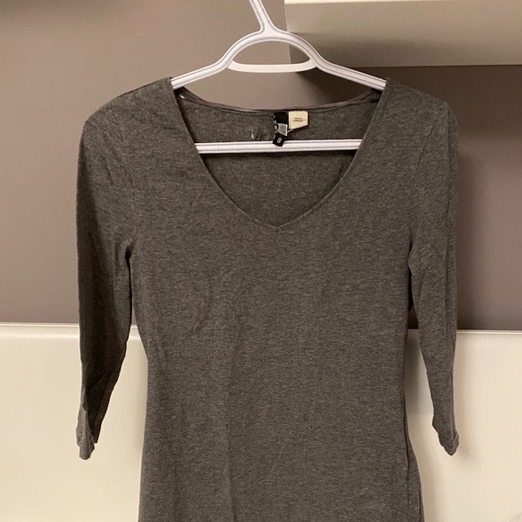 Mid-length long sleeve - Picture 1 of 4